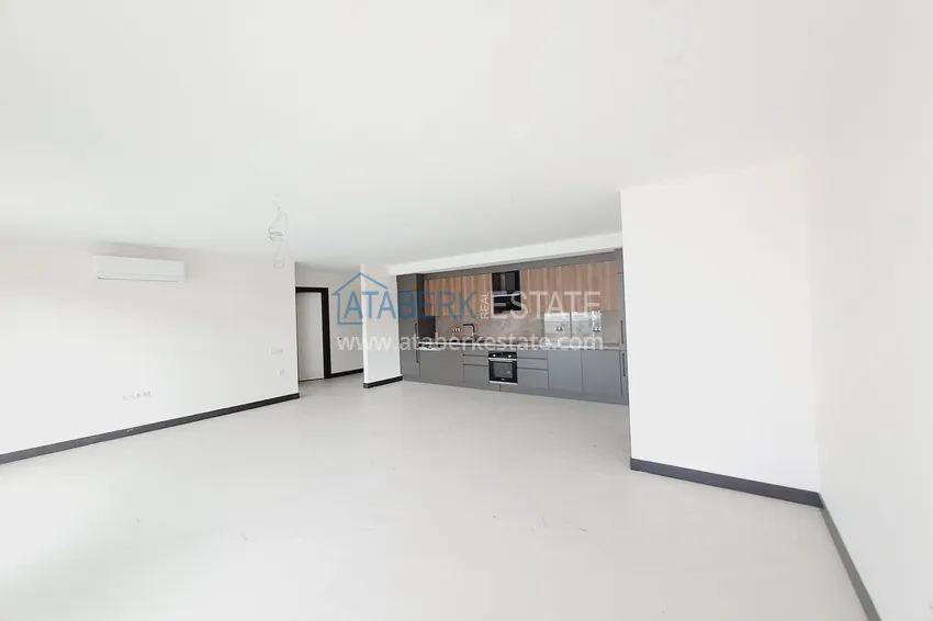Kupuj  Przestronny, precyzyjnie wykończony apartament w nowym kompleksie mieszkalnym — dzielnica Oba, Alanya 2 