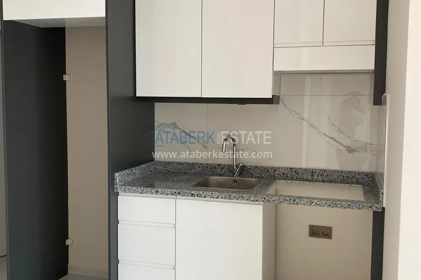 Kupuj  Gotowe mieszkanie z jedną sypialnią w kompleksie mieszkalnym z pełną infrastrukturą — dzielnica Avsallar, Alanya 2 