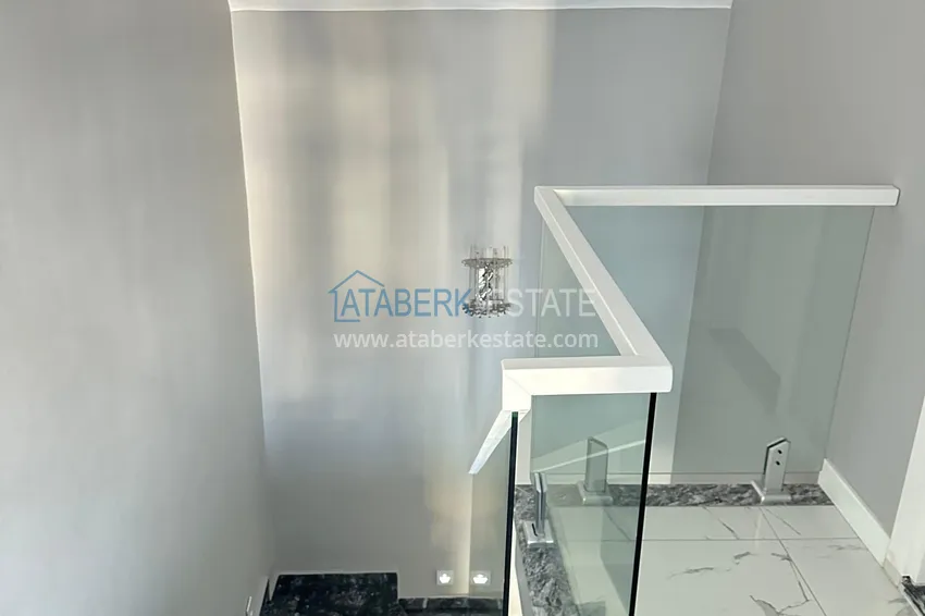 Kupuj  Przestronny duplex 4+1 z designerskim remontem w Alanya, dzielnica Avsallar 37 