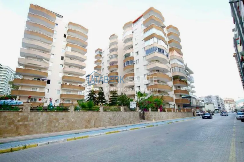 Umeblowane mieszkanie w komfortowym kompleksie, dzielnica Mahmutlar — Alanya 3 