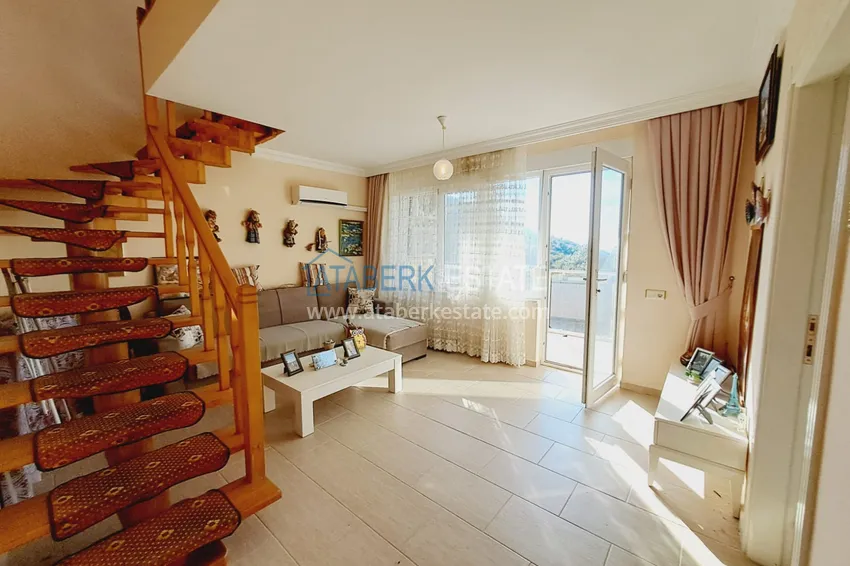 Kupuj  Umeblowana kamienica z panoramicznym widokiem w Alanyi, dzielnica Kargicak  3 