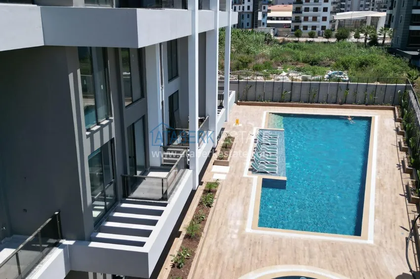 Jednopokojowy apartament z widokiem na góry w nowoczesnym kompleksie — Kargicak, Alanya 3 