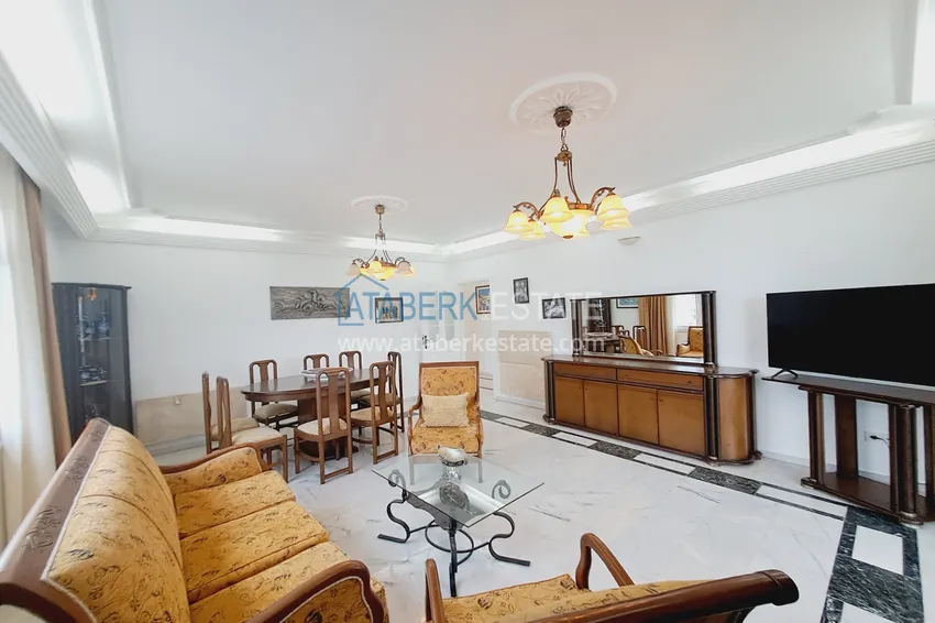 Kupuj  Duplex w centrum Alanyi - nadaje się na zezwolenie na pobyt, z meblami i jacuzzi na zewnętrznym tarasie  3 