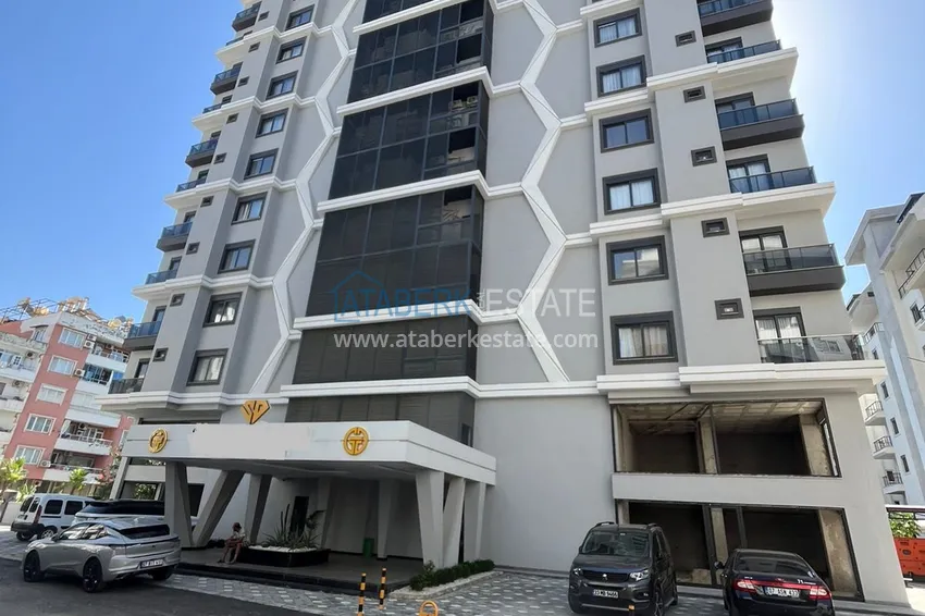 Apartament 1+1 z meblami i widokiem na morze, dzielnica Mahmutlar — Alanya  2 