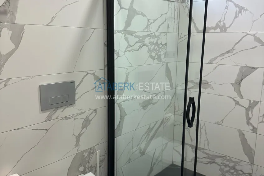 Kupuj  Przestronny duplex 4+1 z designerskim remontem w Alanya, dzielnica Avsallar 44 