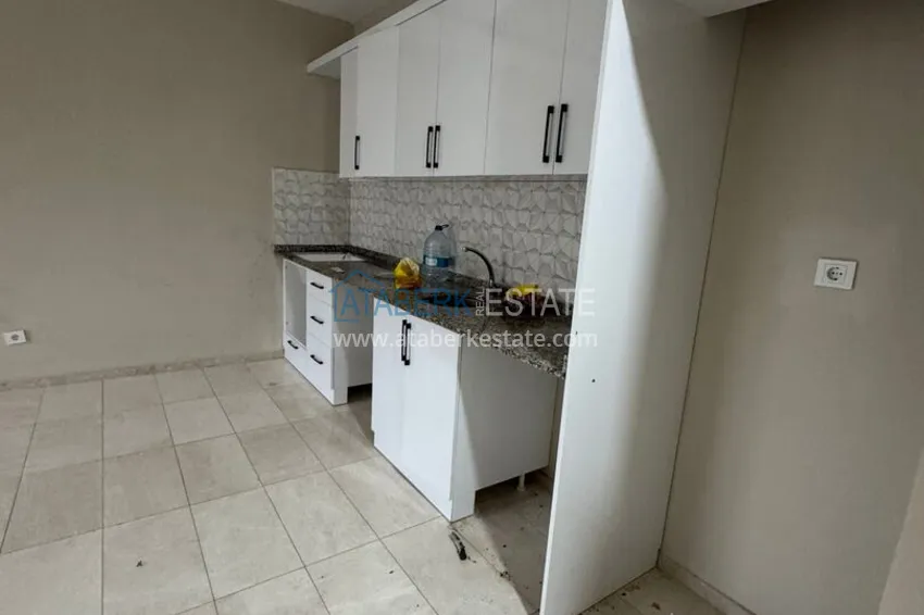 Kupuj  Nowy apartament z pięknym wykończeniem — Alanya, dzielnica Kargicak 4 