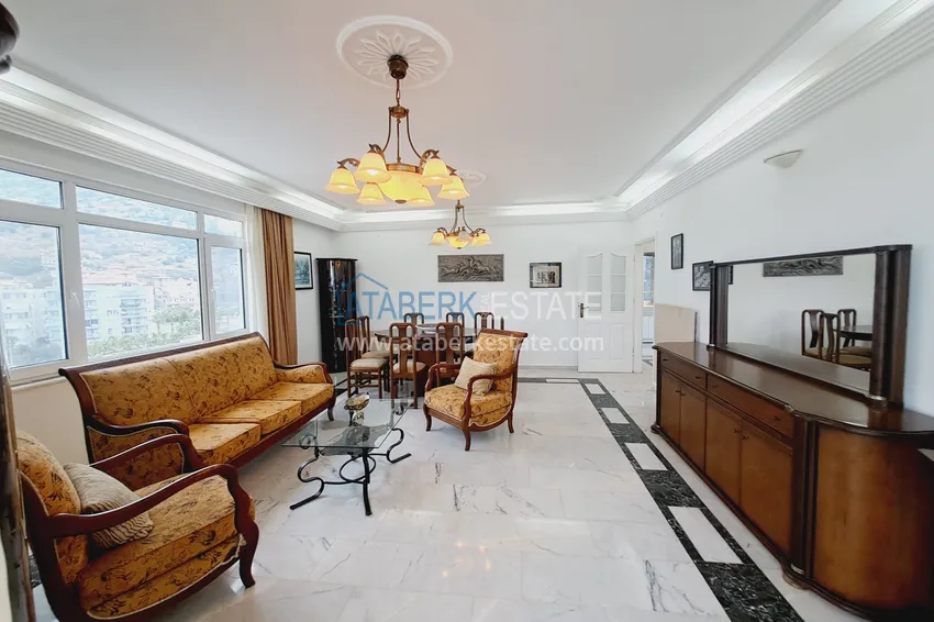 Kupuj  Duplex w centrum Alanyi - nadaje się na zezwolenie na pobyt, z meblami i jacuzzi na zewnętrznym tarasie  4 