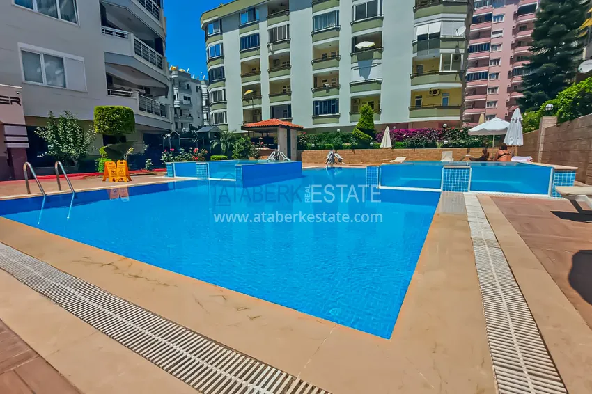 Dwupoziomowy penthouse z oryginalnym wystrojem wnętrz i widokiem na morze — dzielnica Mahmutlar, Alanya 4 