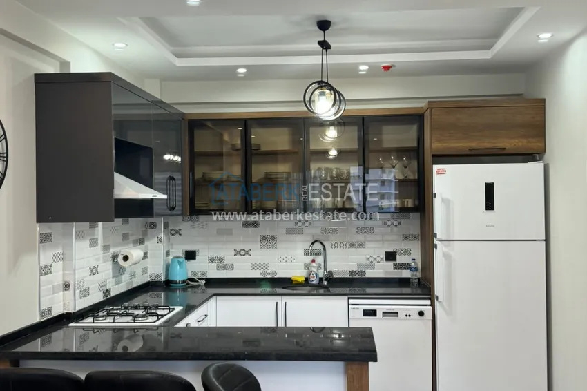 Kupuj  Jednopokojowy apartament z meblami w zadbanym kompleksie — Mersin, dzielnica Tomyuk 4 