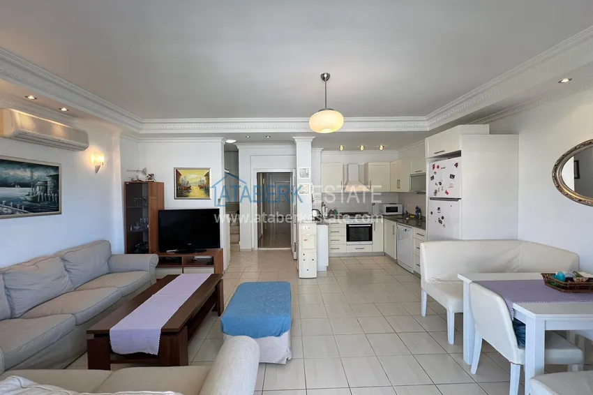 Kupuj  Dwupoziomowy penthouse w rejonie Oba, z możliwością uzyskania zezwolenia na pobyt  5 