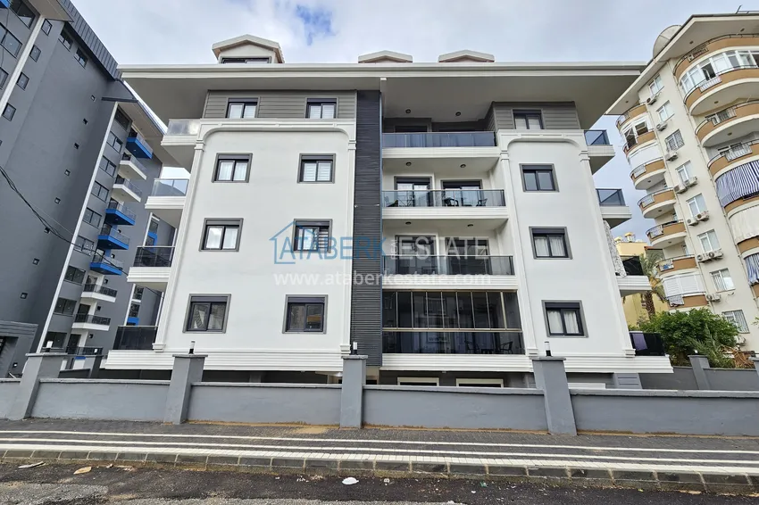 Apartament 1+1 w nowym kompleksie butikowym w centrum Alanyi, plaża Kleopatra 5 