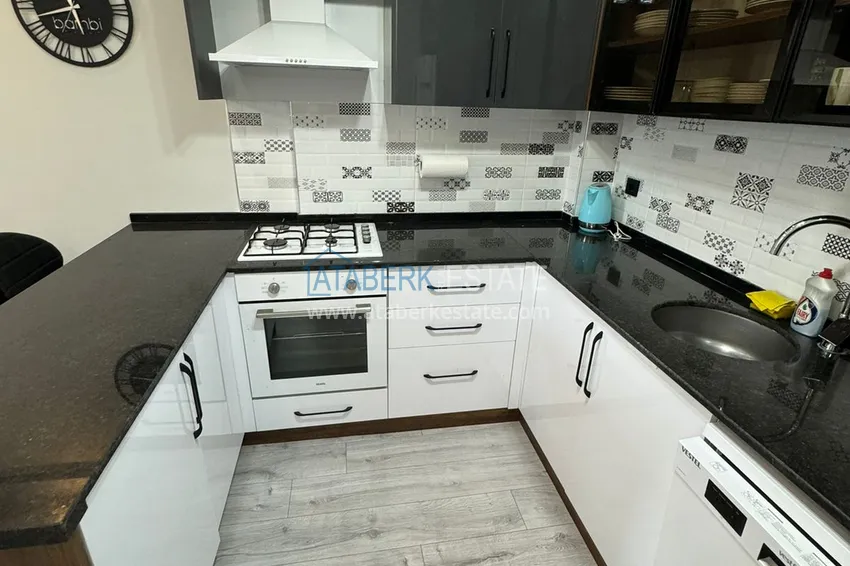 Kupuj  Jednopokojowy apartament z meblami w zadbanym kompleksie — Mersin, dzielnica Tomyuk 6 