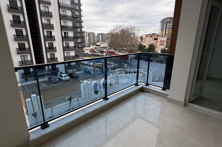 Kupuj  Apartament 1+1 w młodym kompleksie, Mahmutlar — Sobotnia Dzielnica Targowa 7 