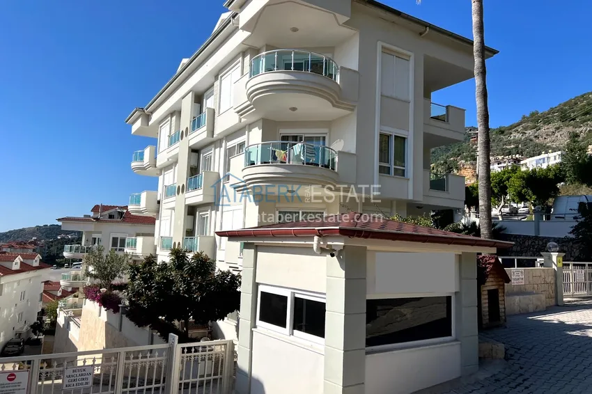 Umeblowany apartament 2+1 z widokiem na morze, odpowiedni na zezwolenie na pobyt - centrum Alanyi, plaża Kleopatra 7 