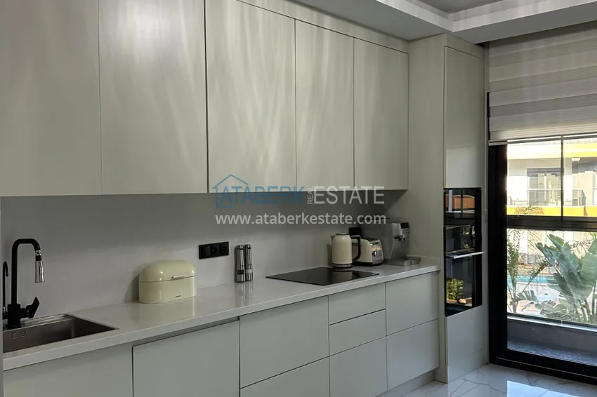 Kupuj  Przestronny duplex 4+1 z designerskim remontem w Alanya, dzielnica Avsallar 8 