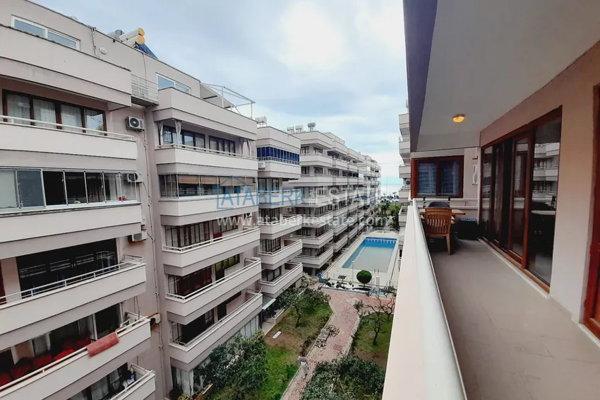 Kupuj  Umeblowany apartament z 1 sypialnią nad morzem w Mahmutlar, Alanya  11 