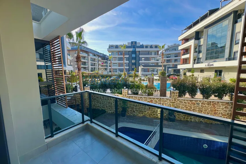 Kupuj  Apartament z 1 sypialnią i pięknym wykończeniem w dzielnicy Alanya Oba 11 