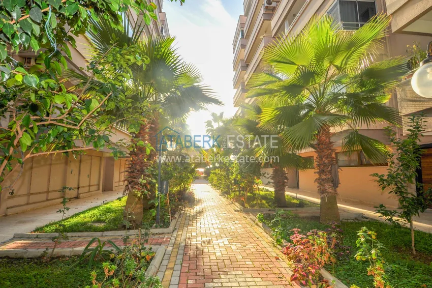 Umeblowany apartament z 1 sypialnią nad morzem w Mahmutlar, Alanya  12 