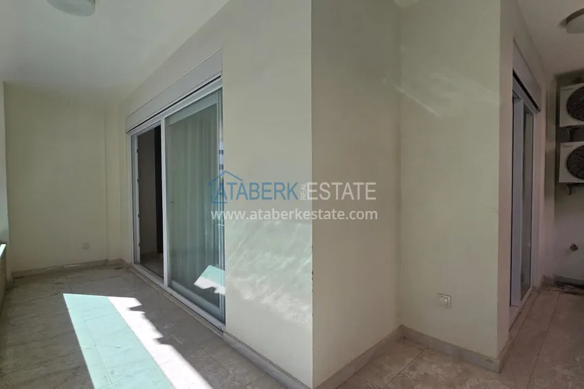 Kupuj  Jednopokojowy apartament z meblami w centrum Alanyi. Nieruchomości z zezwoleniem na pobyt 14 