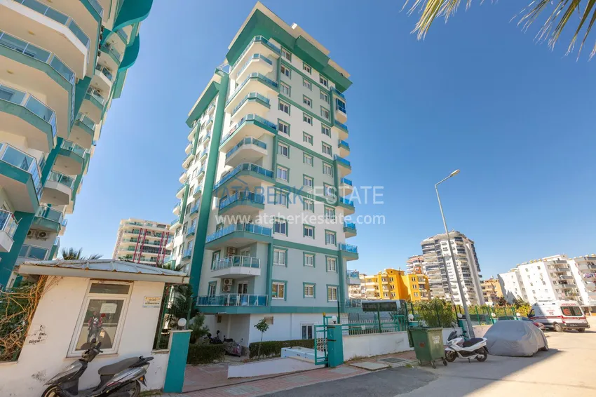 Linear 3+1 apartament z luksusowymi meblami w przytulnym kompleksie — Alanya, dzielnica Mahmutlar 2 