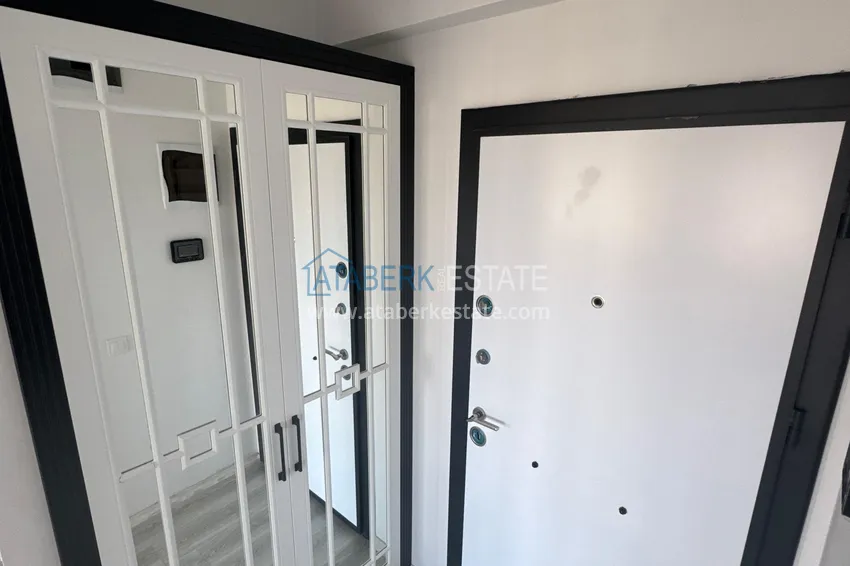 Kupuj  Jednopokojowy apartament z pięknym wykończeniem i dwoma balkonami — Mersin, Tomyuk 1 