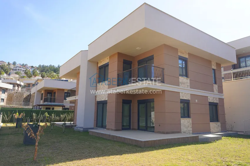 Dwupoziomowa willa typu twin w elitarnym ekokompleksie — dzielnica Kargicak, Alanya 18 