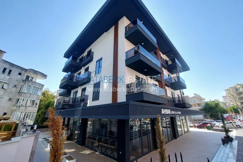Stylowy apartament z jedną sypialnią z meblami w centrum Alanyi — rynek podstawowy 1 