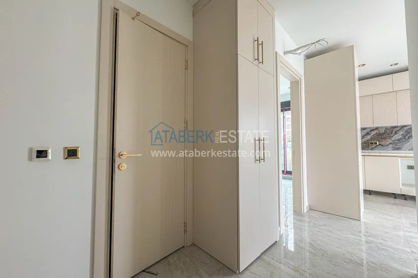 Kupuj  Dwa nowe apartamenty z wysokiej jakości wykończeniami w kompleksie premium — Tosmur, Alanya 1 