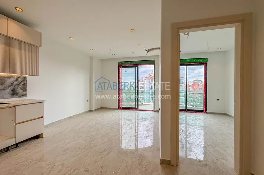Kupuj  Dwa nowe apartamenty z wysokiej jakości wykończeniami w kompleksie premium — Tosmur, Alanya 10 