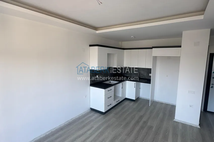 Kupuj  Jednopokojowy apartament z pięknym wykończeniem i dwoma balkonami — Mersin, Tomyuk 3 