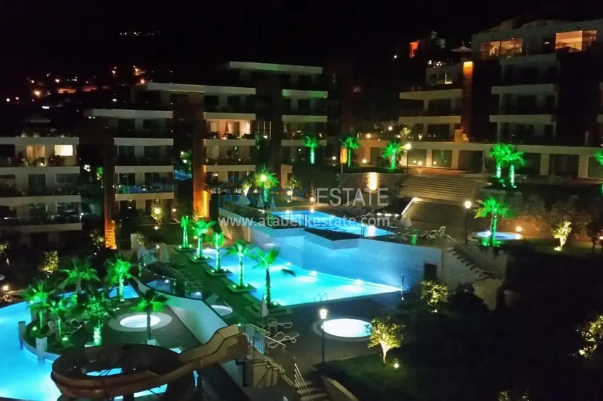 Apartament z 2 sypialniami z meblami i panoramicznym widokiem w Cikcilli Alanya 4 