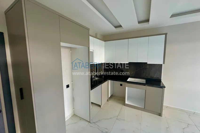 Kupuj  Apartament z 1 sypialnią i pięknym wykończeniem w dzielnicy Alanya Oba 4 