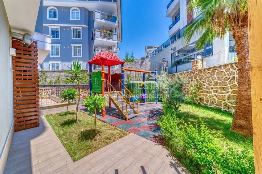 Apartament z 1 sypialnią i pięknym wykończeniem w dzielnicy Alanya Oba 8 