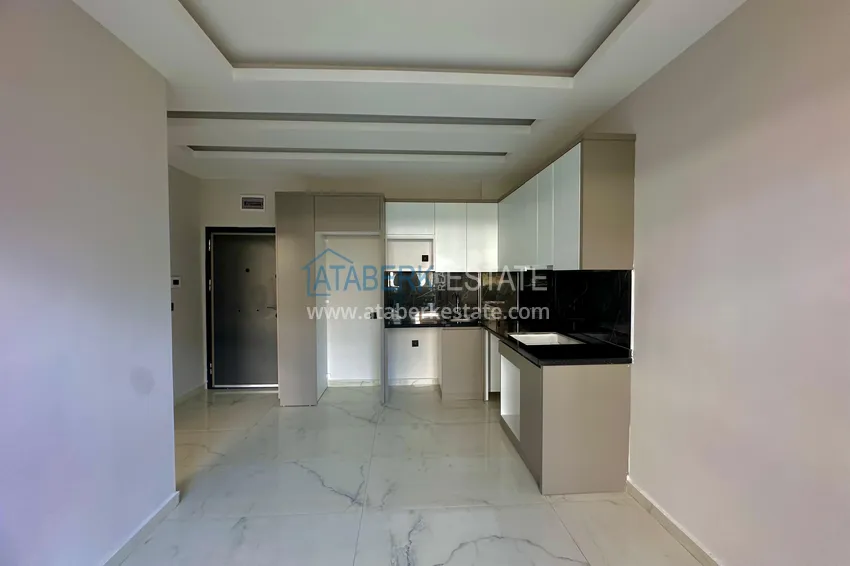 Kupuj  Apartament z 1 sypialnią i pięknym wykończeniem w dzielnicy Alanya Oba 6 