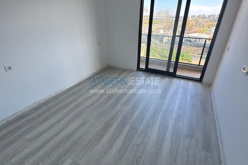 Kupuj  Jednopokojowy apartament z pięknym wykończeniem i dwoma balkonami — Mersin, Tomyuk 8 