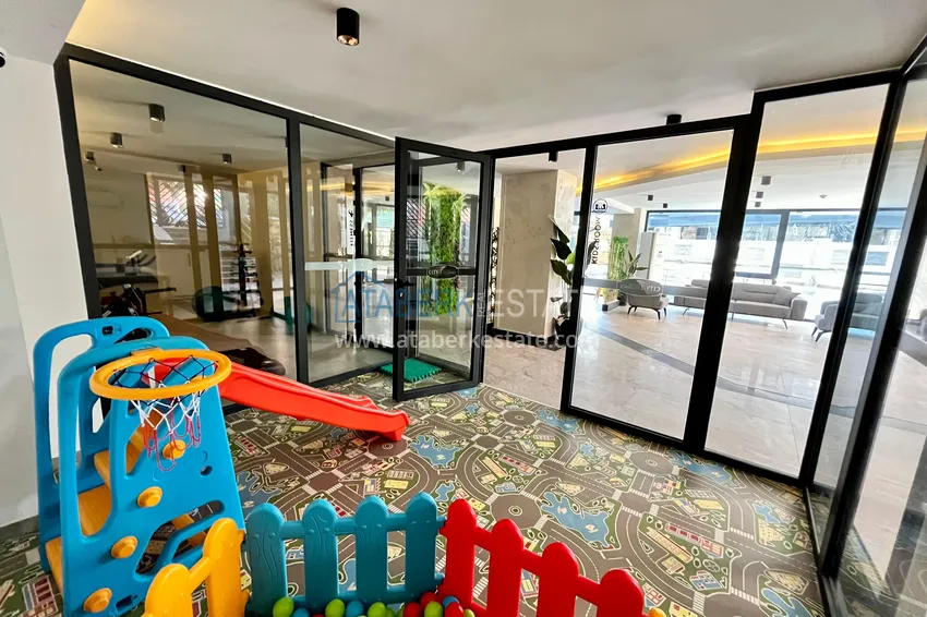 Stylowy apartament z jedną sypialnią z meblami w centrum Alanyi — rynek podstawowy 9 