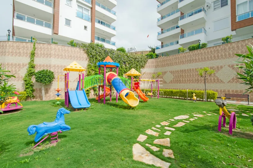 Apartament 2+1 z meblami i widokiem na morze — luksusowy kompleks w Kargicak 12 