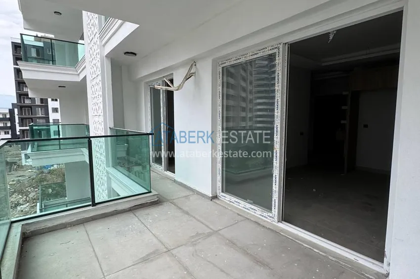 Kupuj  Jednopokojowy apartament w nowym kompleksie 150 metrów od morza — Mersin, Tomyuk 10 