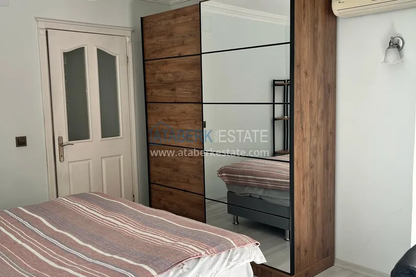 Kupuj  1+1 apartament o powierzchni 72 m2 w centrum Alanyi z nowymi meblami i dwoma balkonami - Plaża Kleopatra 10 