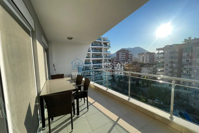 Kupuj Apartament 1+1 z meblami i możliwością uzyskania zezwolenia na pobyt i obywatelstwo — dzielnica Cikcilli, Alanya 11 