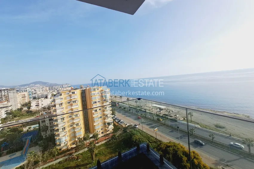 Kupuj  Apartament przy plaży z bezpośrednim widokiem na morze w Alanya, dzielnica Mahmutlar 11 