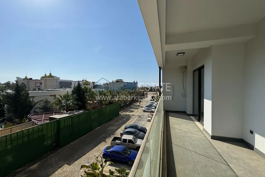 Kupuj  Nieruchomość płynna od inwestora w budowie kompleksu hotelowego - Alanya, dzielnica Turkler 11 