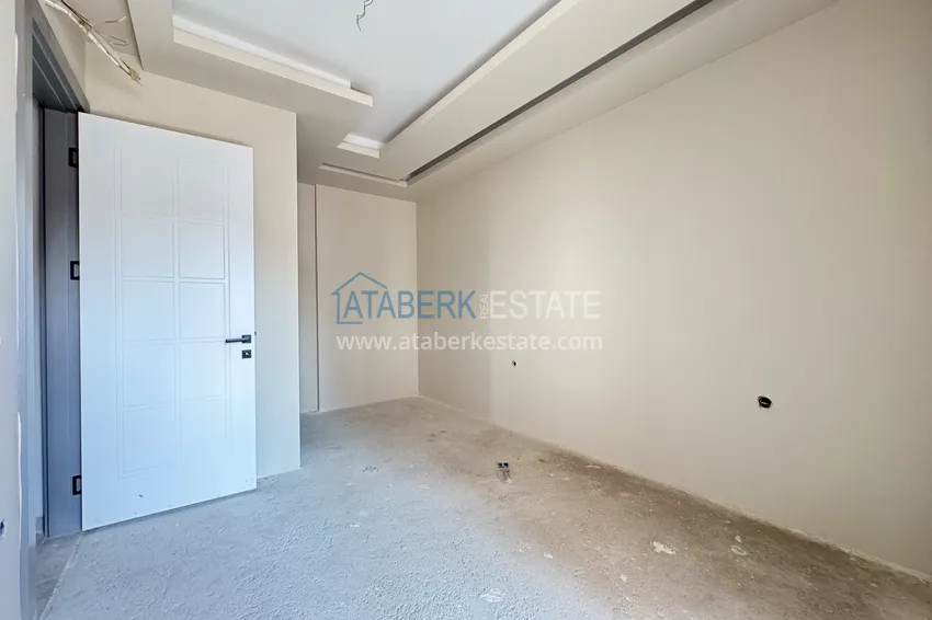 Kupuj  Panoramiczny dwupoziomowy penthouse 4+1 w centrum Alanyi — pierwszy nadbrzeżny, odpowiedni dla obywatelstwa 15 