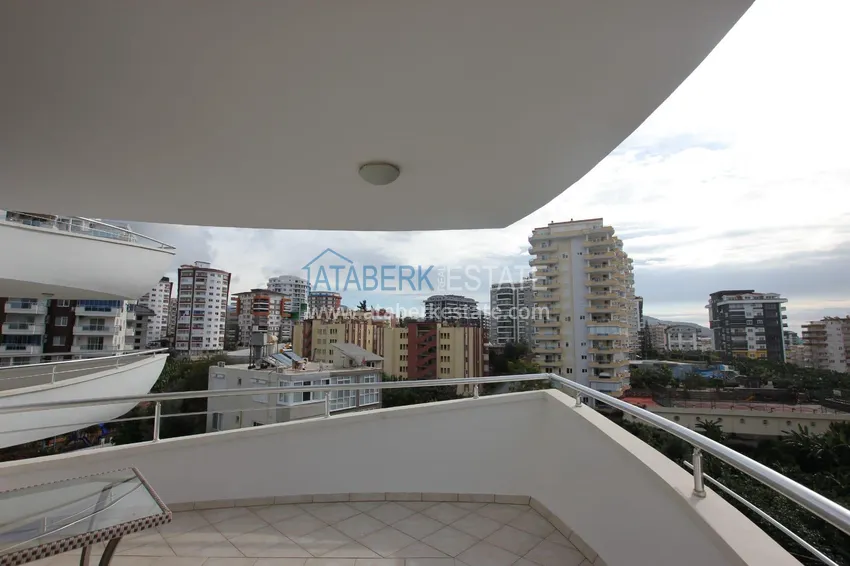 Kupuj  Umeblowane mieszkanie z trzema sypialniami w Mahmutlar, Alanya 15 