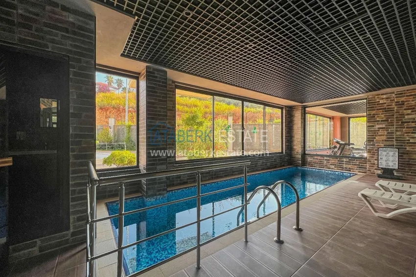 Dwupoziomowy penthouse 2+1 z nowymi meblami i widokiem na góry w Oba, Alanya 15 
