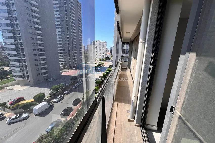 Kupuj  Przestronny liniowy apartament 4+1 w nowym kompleksie mieszkalnym, dzielnica Yenisehir - Mersin 18 