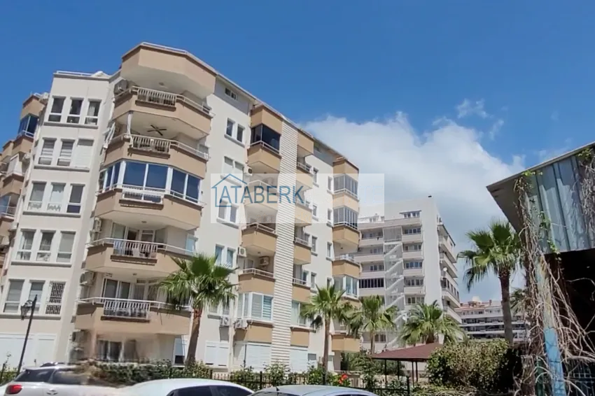 Nieruchomość na zezwolenie na pobyt. Apartament z 2 sypialniami z meblami i widokiem na rzekę Dim — Alanya, Tosmur 1 