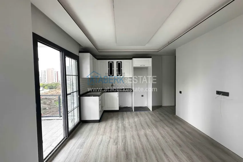 Kupuj  Świetna oferta! Nowy apartament 1+1 w kompleksie nad morzem — Arpachbakhshish, Mersin 1 
