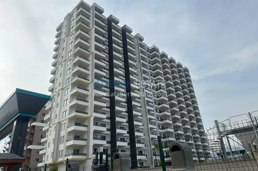 Gotowe apartamenty z jedną sypialnią w nowym kompleksie z infrastrukturą — Tomyuk, Mersin 1 