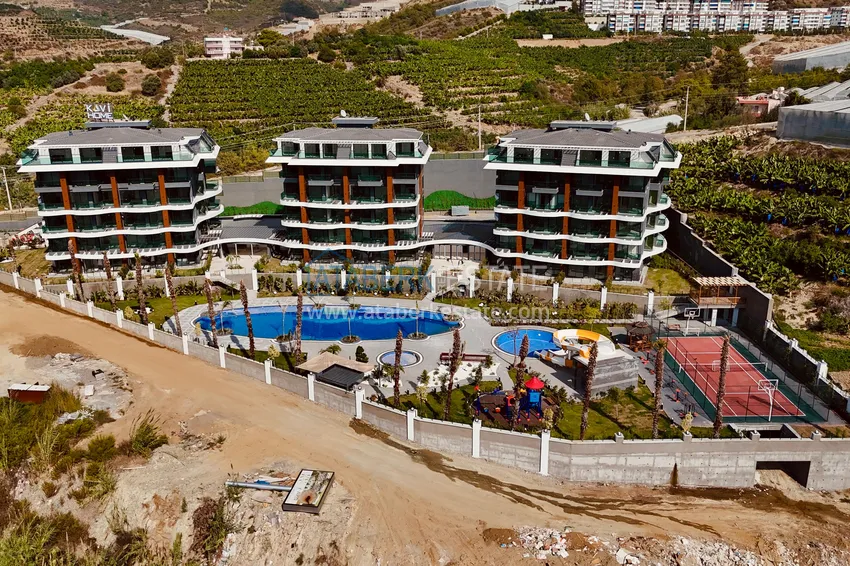 Dobrze wykończony apartament z jedną sypialnią w komfortowej rezydencji — dzielnica Kargicak, Alanya 2 